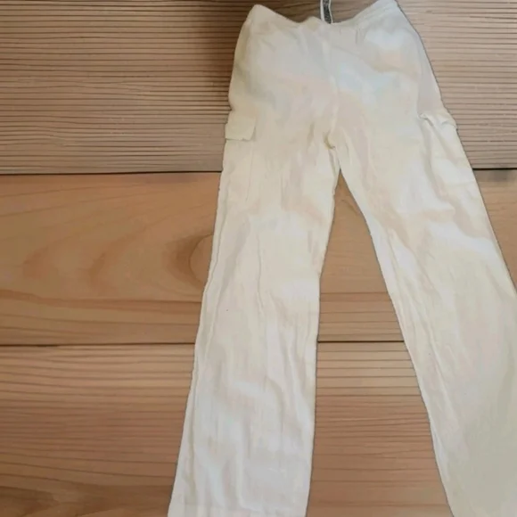 Stylish White  Linen Pants Love Tree Size Medium - Picture 7 of 10
